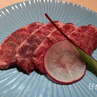 牛刺しと焼肉 仔虎 クリスロード店 - 