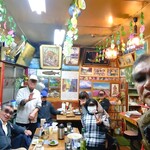 十八番 - 打ち解けまくるオッサン