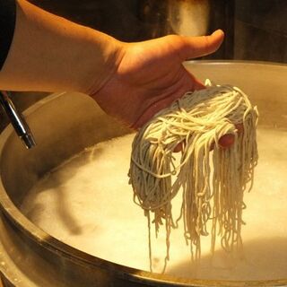 蕎麦にこだわり有【拘りの手打ち蕎麦2種類】選べる細打ち太打ち