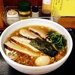 喜奴屋 - 「喜奴屋」醤油チャーシュー麺