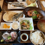 平塚漁港の食堂 - 