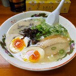 ぎょらん亭 - 二八(スープ熱々が好感度⤴)