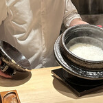 料理屋 稲家 - 釜炊き立て　銀シャリ