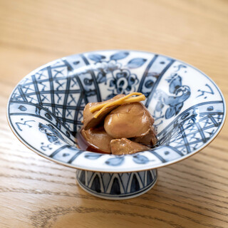 地鶏料理に合わせて選び抜いた銘酒とのマリアージュを堪能