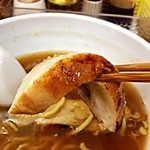 喜奴屋 - 厚切りチャーシュー。