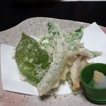 湯屋温泉　奥田屋 - 山菜の天ぷら