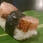 延喜寿し - きんめの昆布シメ炙り