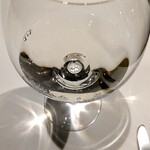 ル・ヴァンキャトル - ドメール・ラリュー？　ブルゴーニュ・アリゴテ