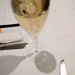 ル・ヴァンキャトル - BICHAT CHAMPAGNE BRUT？