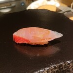 鮨と一品　いちかわ - 金目鯛
