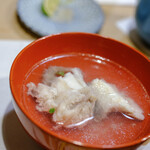 うを徳 - 《播州明石（はりまあかし）》の"眞鯛（まだひ）"、潮汁（うしほじる