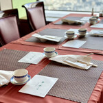 ホテルオークラレストラン新宿 中国料理 桃里 - 円卓や個室もあります。