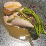 ル・ヴァンキャトル - 第1位　ブレス産ホロホロ鳥胸肉　ガラソース