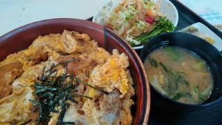 Ootsuki - 日替わりサービス丼　月曜日はカツ丼