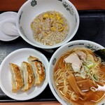 Hidakaya - 半ラーメン+半チャーハン+3餃子 650円