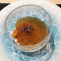 銀座 大石 - バフン雲丹のコンソメジュレ寄せ、カリフラワークリーム
