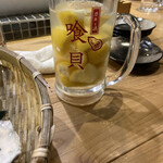 カキと酒 喰貝 - レモンサワー（レモンゴロゴロ！！）