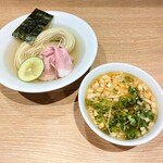 一番だしラーメン しんせん - 味玉入り昆布水つけ麺 白