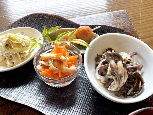 愉由 - 大石田（ハンバーグ）の写真