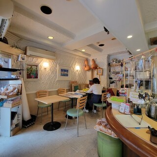 コーヒー&ぶどうぱんの店 舞い鶴_2