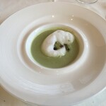 レストラン プランデルブ北鎌倉 - 空豆のスープ