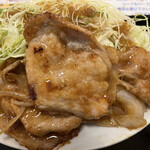 わ楽 - 豚生姜焼き　1枚のサイズが厚くてでかい！