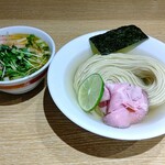 一番だしラーメン しんせん - 