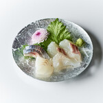 Sushi Hakuto - 定番のお刺身3種盛。