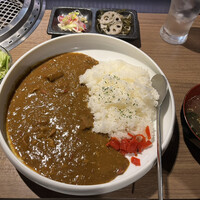 焼肉匠 勝善 - 勝善カレー 並盛 1,000円