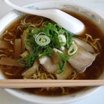 勝己食堂 - ラーメン（500円）
