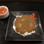 Cafe HAITI - 名物ドライカレーとトマトスープ
