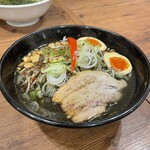 春一家 三代目 麺宿 - 