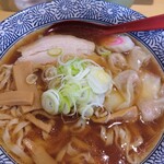 手打ちラーメン 清仁軒 - 醤油ワンタン麺