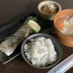 Koryourisakaba Tsuraichi - 焼き魚ランチ_ランチメニュー　仕入れによって内容変更あり