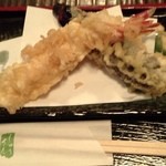 手打ちそば 山商 - 海老天と、今回の野菜は茄子天