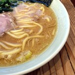 Tamura Ya - 獣感のあるスープは濃いめ多めでいいバランス。