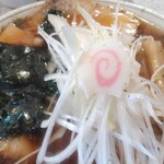 鳥人 - チャーシューメンに白ネギアップ