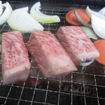 山武商店 - 炭火焼肉です