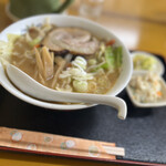 Okonomiyaki Katase - 味噌ラーメン¥750