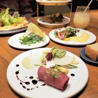 ERUTAN RESTAURANT BAR - 