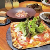 ERUTAN RESTAURANT BAR - 