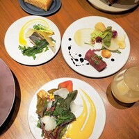 ERUTAN RESTAURANT BAR - 