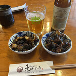 炭火焼うなぎ 東山物産 - かみしも　2つ　美味い♪ 鰻のちっちゃな鰭、小骨もありますよ　美味い♪