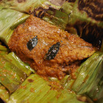 ガネーシュ - 鰆のバナナの葉包み焼き