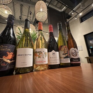 We have a wide selection of fine drinks to go with your meal, including wine and non-alcoholic options.
