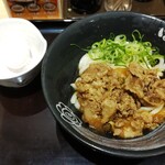 Hanamaru Udon - 牛肉温玉ぶっかけ小(640円)