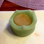 日菓 - 波かんむり