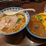 ガンコンヌードル - 醤油ラーメン＆スパイス半カレー