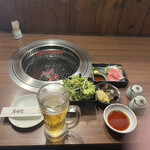 炭焼肉 石田屋。 - 