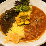 SPICY CURRY 魯珈 - 